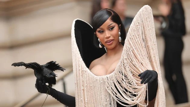 Cardi B seemingly removes photos of Stefon Diggs from her Instagram - Delta Radio Network